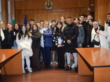 Две варненски училища посетиха Окръжен съд - Варна