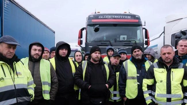 Украйна и Полша се договориха за частично деблокиране на границата