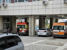Транспортират за ВМА простреляния охранител при обира в Благоевград 