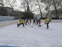 11-годишно момче от Сливен е талисман на хокейните мачове в Сливен