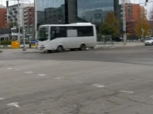 Асфалтират натоварено кръстовище в Пловдив