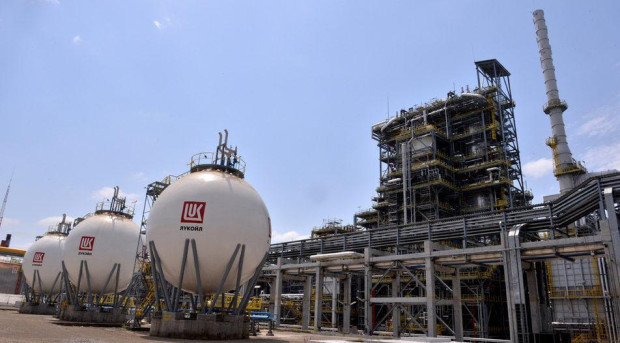 Русия поема контрола над най голямото петролно находище в Ирак от