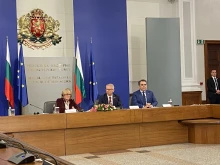 Денков: "Лукойл Нефтохим" не е нарушил нито един европейски регламент и нито един български закон