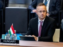 Сиярто потвърди: Порошенко планира да се срещне с Орбан