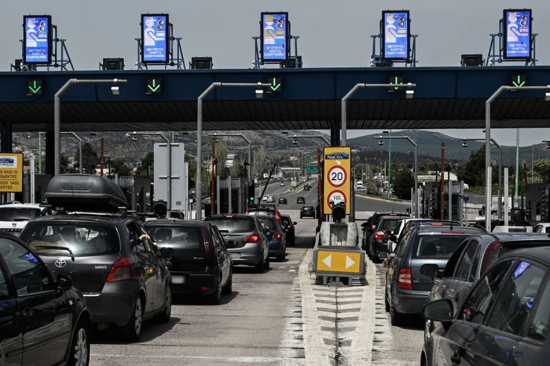 Рязко поскъпват пътните такси в Гърция
