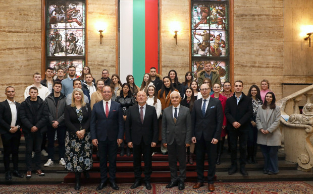 Доброто сътрудничество в областта на отбраната между Република България и