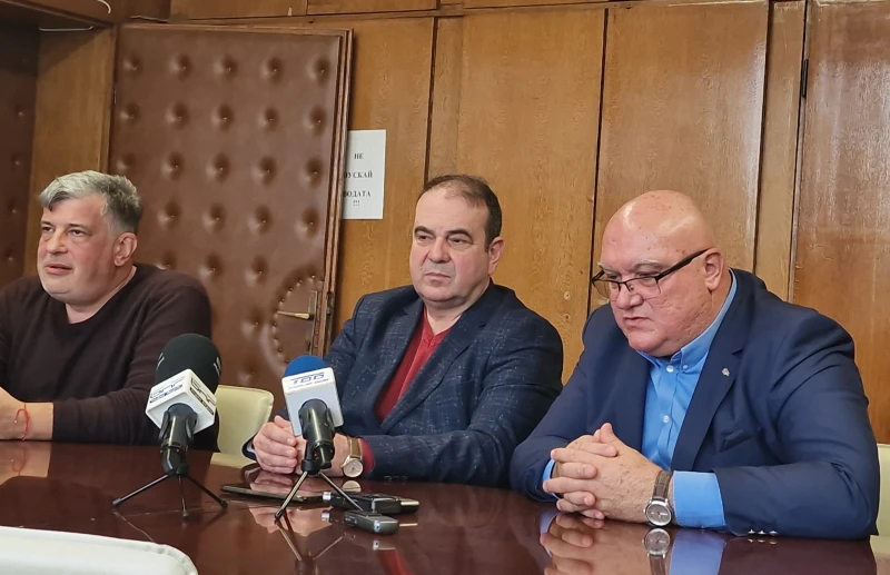 Видинският кмет определи "като грубо вмешателство" издадената заповед на областния управител Иво Атанасов