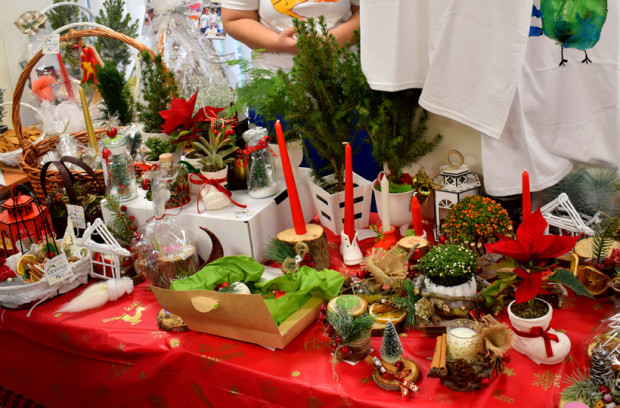 ОИЦ-Варна се включи в Коледен базар и откриване на Регионален център за развитие на социалната икономика