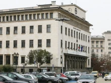 Стана ясна заплатата на управителя на БНБ и останалите банкови служители