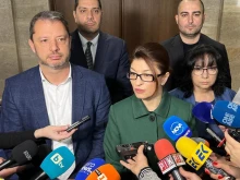 Десислава Атанасова: Не се спазват ангажименти, Денков очевидно не взима решенията