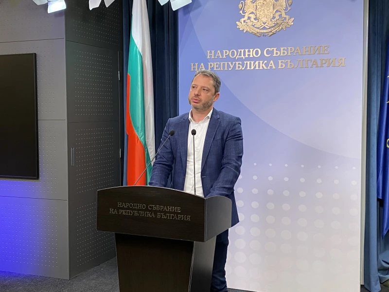 Делян Добрев: ГЕРБ-СДС и ДПС предлагат дерогацията да отпадне от първи януари