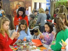 Деца ще майсторят коледни играчки и сувенири във Велико Търново