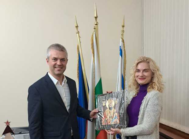 Кметът Благомир Коцев и министър Зарица Динкова обсъдиха проектите на Варна за финансиране на туризма