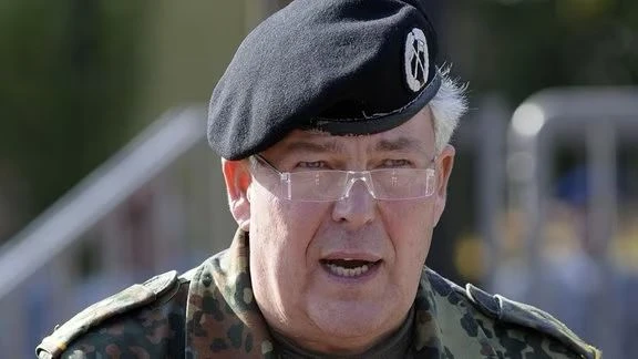 Бивш генерал от Бундесвера за перспективите на ВСУ: Коалицията се руши, войнците са уморени; виновно е и Британското разузнаване