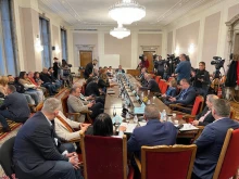 Костадин Ангелов: Министърът да дойде на комисията за "Пирогов", да не се крие
