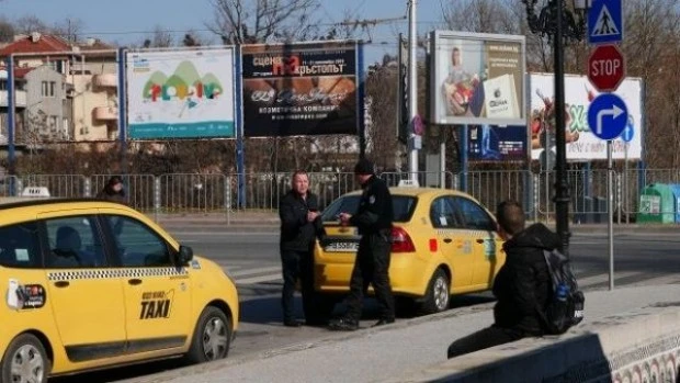 Обявиха какъв е броят на легалните таксита в Пловдив