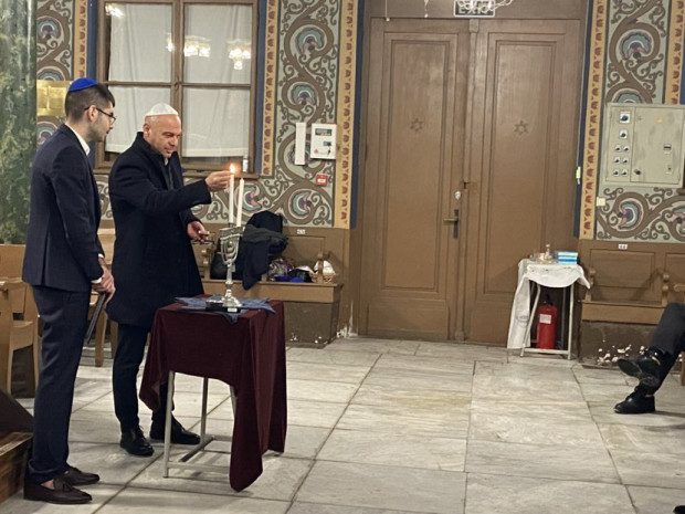 TD По покана на организация на евреите Шалом кметът на Пловдив