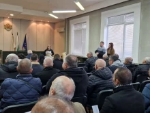 Първа работна среща с новите кметове на населени места проведоха експерти от Община Търговище