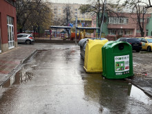 Кофи за боклук препречват пътя на пловдивчани