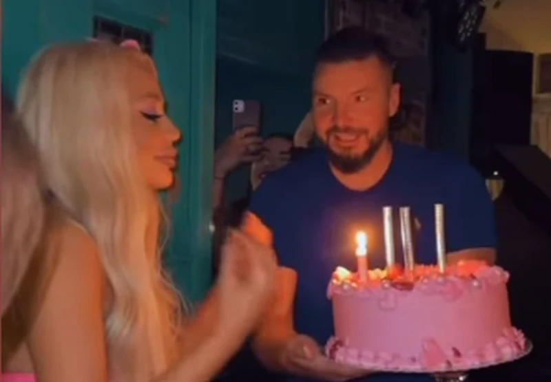 �������� ���-���� ���� ���������������� �� ��� ��� � ������� � ����� �����