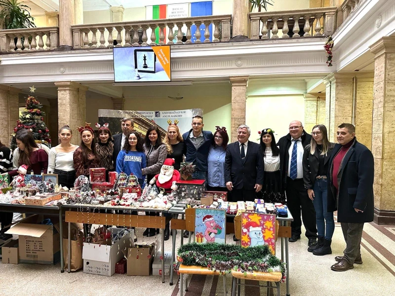 Студенти от Русенския университет организират благотворителен базар