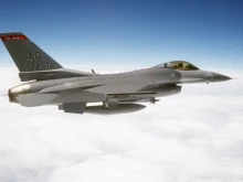 Американски изтребител F-16 се разби край Южна Корея