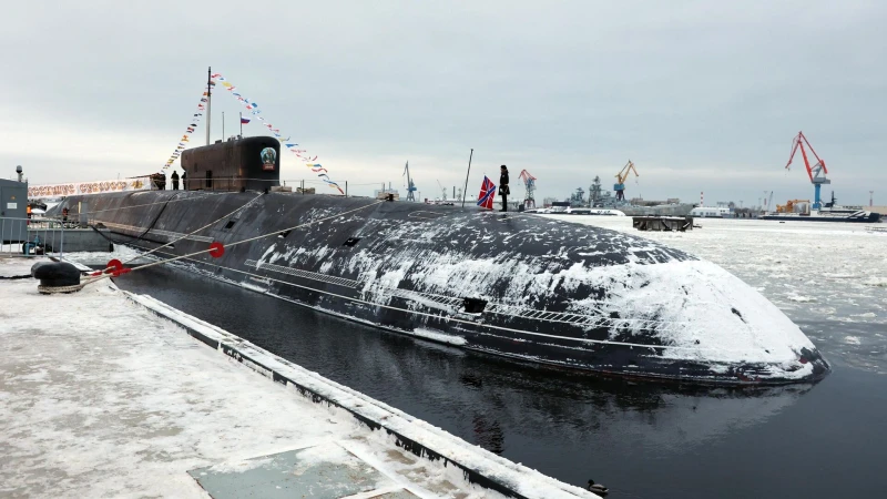 Путин "пусна на вода" атомните подводници "Красноярск" и "Император Александър III"