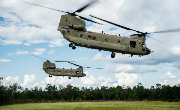 Тайвански пилот е искал да отвлече хеликоптер Chinook и да кацне с него на китайски самолетоносач