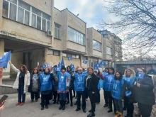 Синдикален работник към Шалапатова и Василев: Не сме на поточна линия, за да искате резултати