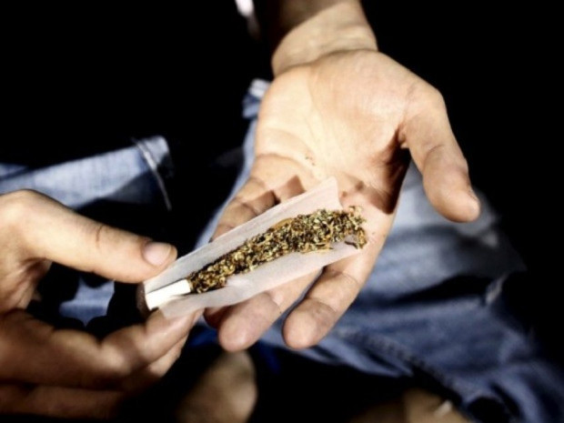 TD Сгащиха непълнолетен с марихуана в село Николово съобщиха от ОДМВР Русе  На