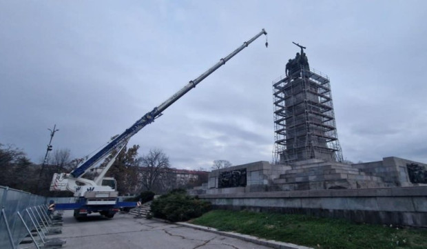 Столичани влязоха в словесна битка за Паметника на Съветската армия в социалната мрежа