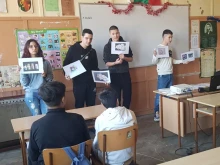 Гимназисти от ПГ по битова техника с кампания против наркотиците в ОУ "Гео Милев"