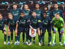 Арсенал с минимален аванс срещу ПСВ Айндховен след първото полувреме