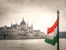 Politico: ЕС може да отпусне повече средства на Унгария в замяна на одобрение на помощта за Украйна