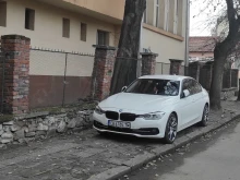 В Кючука стават чудеса: Шофьор се извини след паркиране
