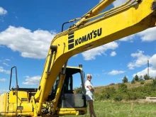 Ромина Тасевска посреща в нова къща палат Коледа?