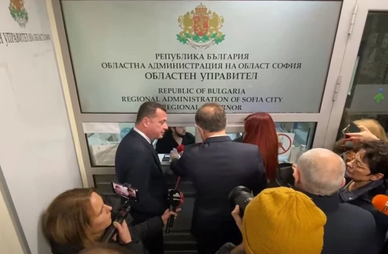 �������� �� ��� ������� � ���������� ������ � �����, �������� ��������� �� ���� ������