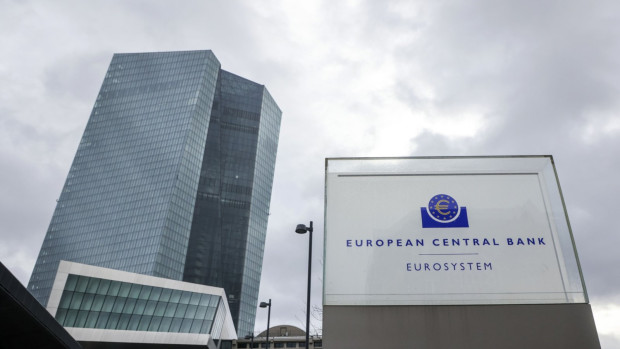Управителният съвет на Европейската централна банка реши да запази трите