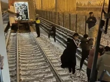 Вагоните на влак в Пекин се отделиха: Над 30 души са ранени