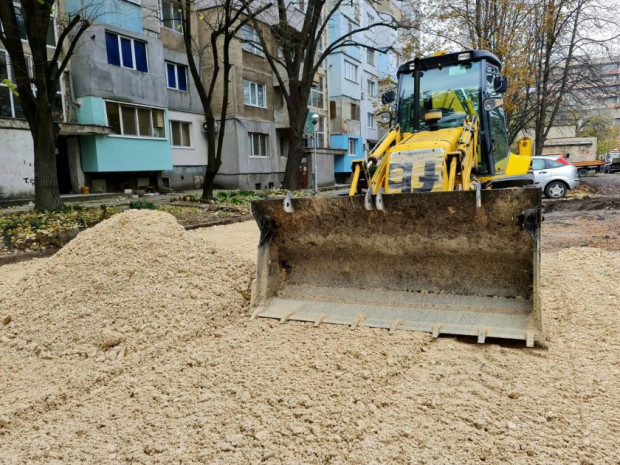 TD РЕСОР КОМУНАЛНИ ДЕЙНОСТИ   приключи подготовката за полагане на нова асфалтова