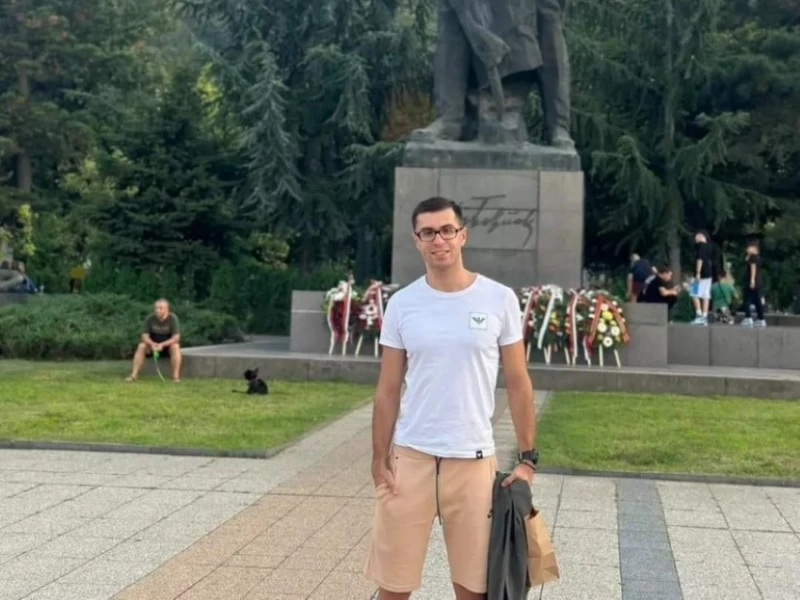 Марти има нужда от нашата подкрепа