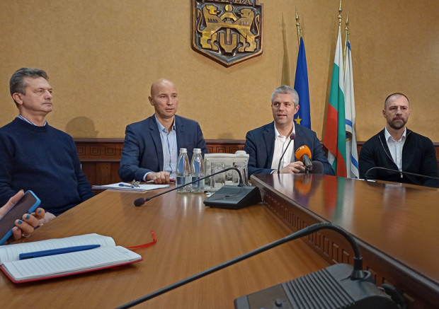 Кметът Коцев в първия си брифинг за медиите: Бе динамичен месец