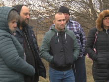 Жителите на село Бутово са готови да затварят пътища, ако не им пуснат водата