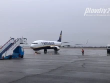 На Летище "Пловдив" посрещнаха първите пътници с полет от Манчестър