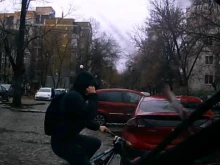 Шофьор в Пловдив: Този велосипедист няма да доживее до Коледа