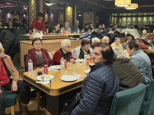Коледно тържество на хората от третата възраст в Кюстендил