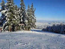 Всички ски писти на Боровец работят, по лифтовете не се чака