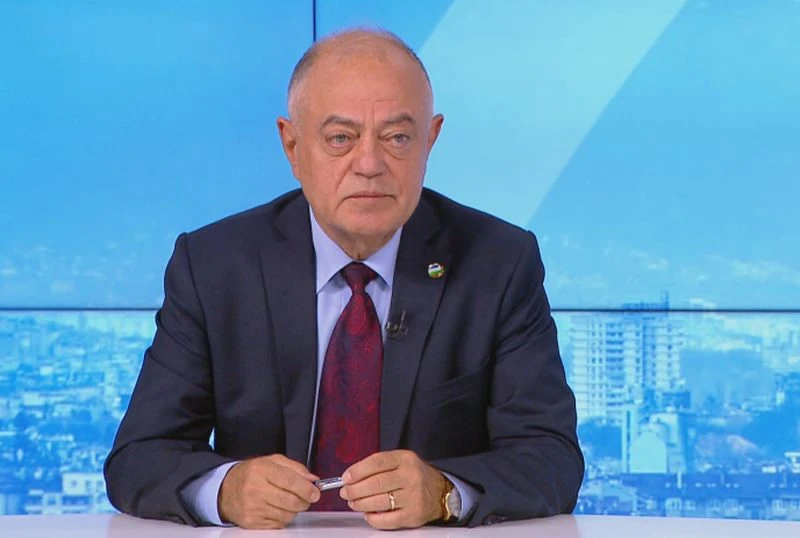 Кой остава вътрешен министър до ротацията?