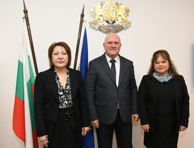 България и Куба ще работят за възобновяване на обмена на