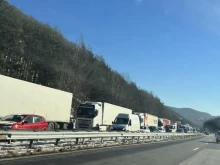 ������� ������������ �� ���������� "������" � � ����� ������